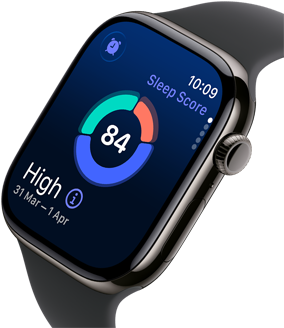 عن قرب Apple Watch Series 11 بعلبة من التيتانيوم باللون الرمادي، تعرض درجة النوم على الشاشة