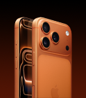 iPhone 17 Pro، اللون برتقالي كوني، الجانب الخلفي المائل، نظام كاميرا Pro Fusion في الهضبة في الأعلى، زر تحكم الكاميرا، تصميم الشاشة الكاملة للواجهة الأمامية والجانبية، أزرار الحركة والصوت