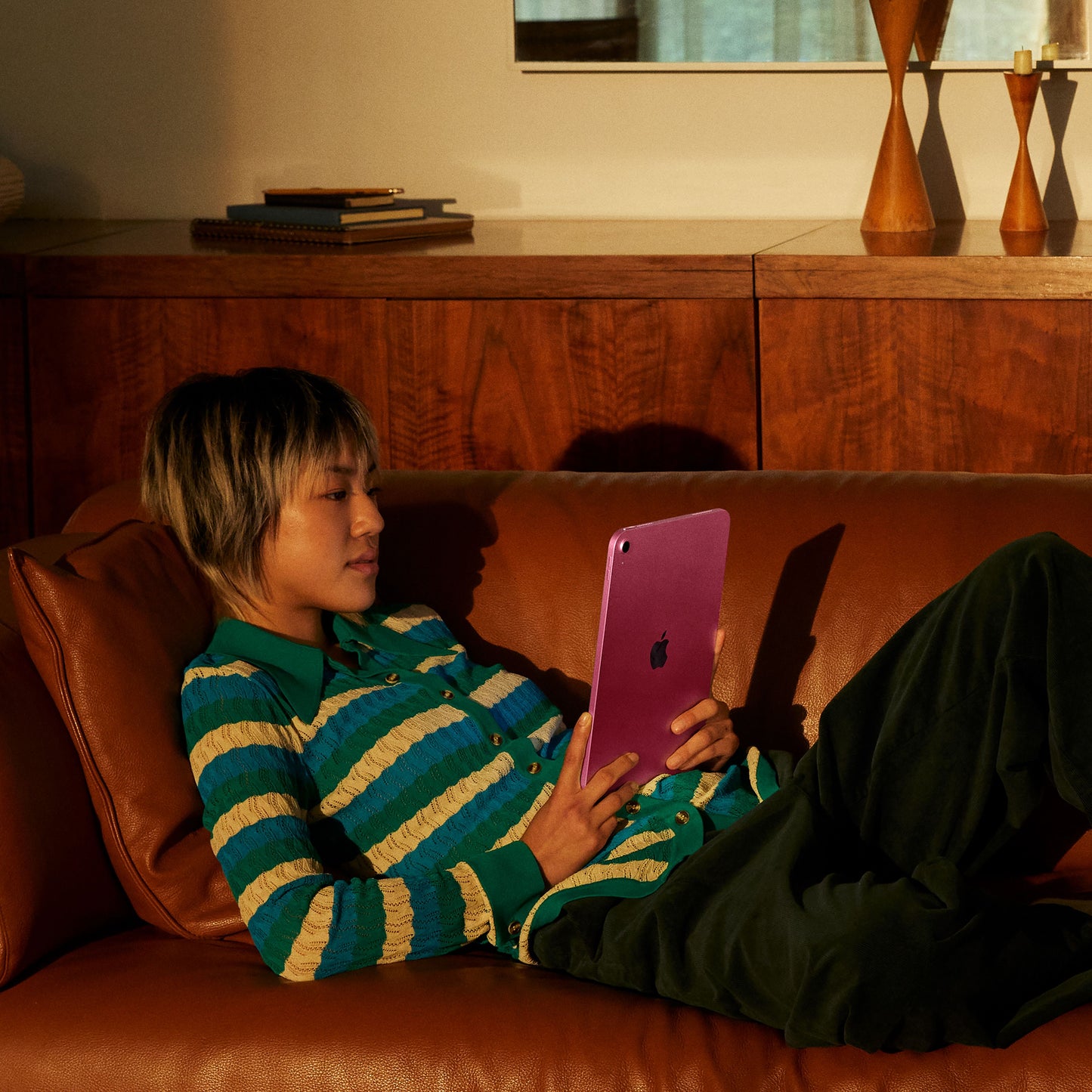 iPad_A16_WiFi_Silver_PDP_Image_Position_6__ar-SA