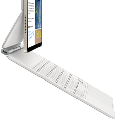 iPad Air متصل بلوحة مفاتيح Magic