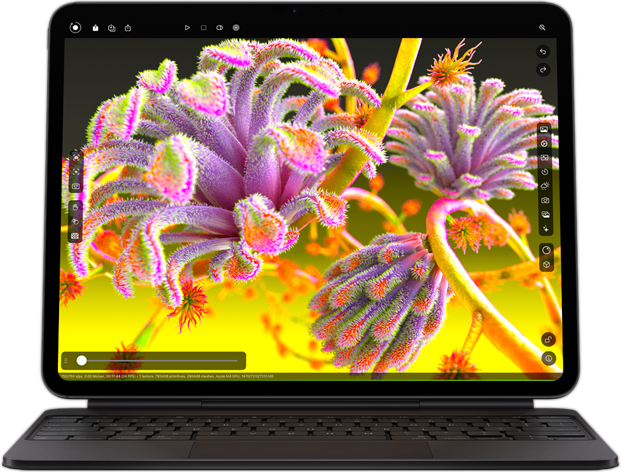 يعمل iPad Pro على تطبيق كثيف الرسومات لعرض أداء شريحة Apple M4