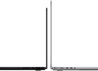 MacBook Pro مقاس 14 بوصة و16 بوصة متجاوران، يظهران الفرق في الحجم ويبرزان الملف الضيق